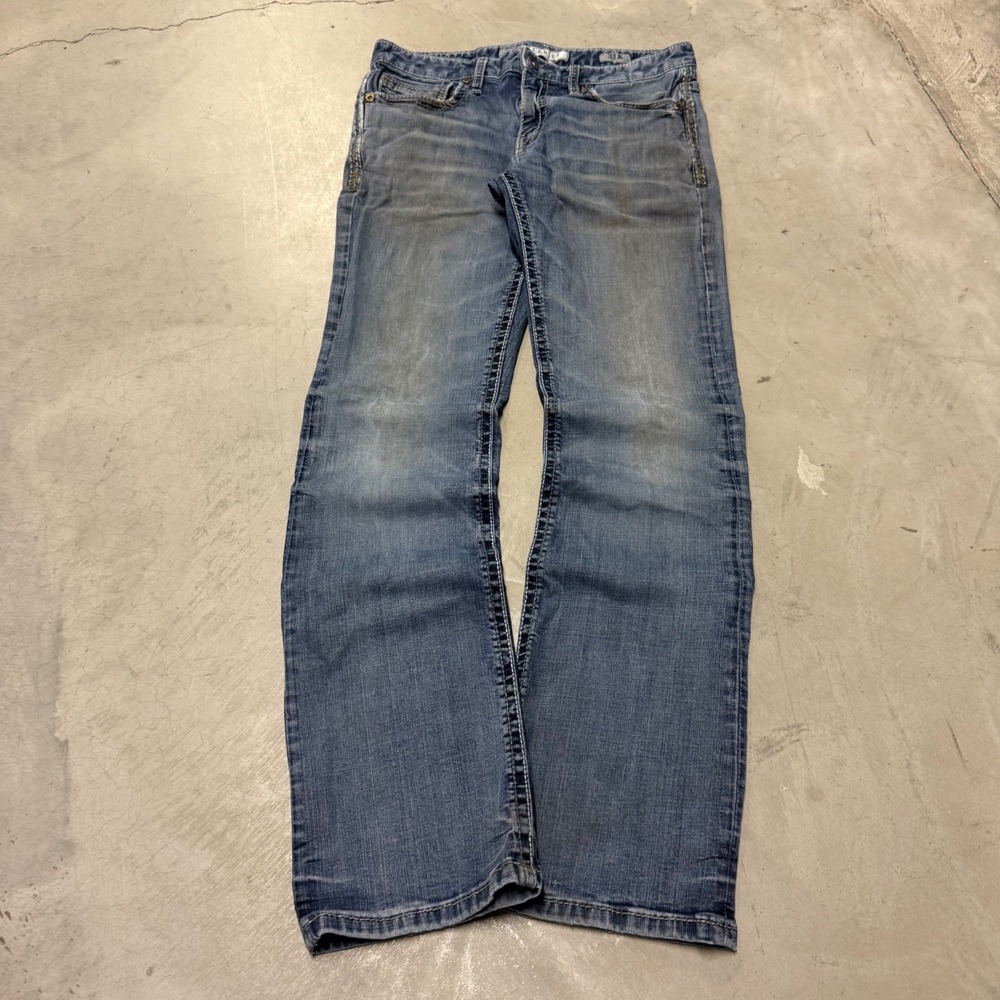 BKE Carter Bootleg Jeans Mens 31R Medium Wash Distressed Denim 32x32
